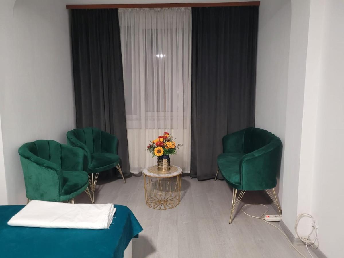 Hotel Zenlux Iasi Exteriér fotografie